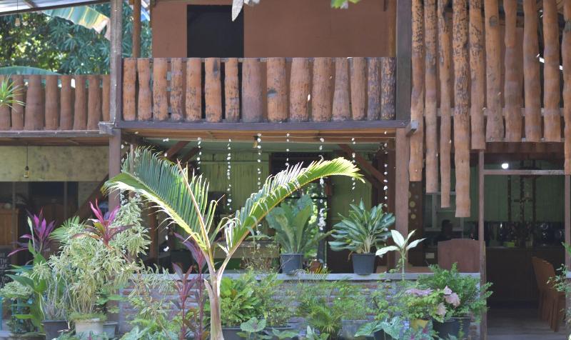 مبيت وإفطار Del Mar Home Stay And Cafe