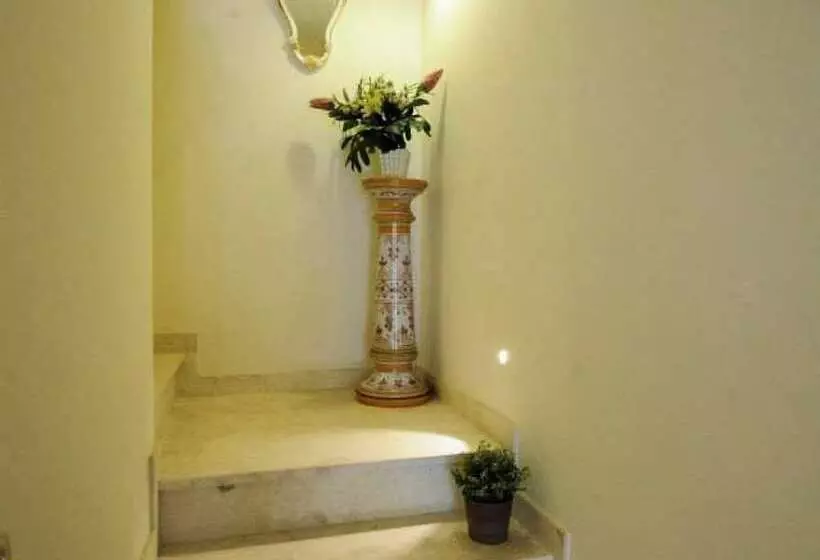 Aamiaismajoitus (B&B) Il Piccolo Giglio