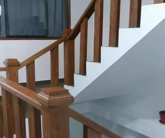 تختخواب و صبحانه Samuel's House