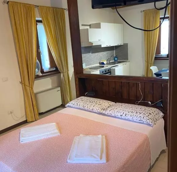 Colle Sul Lago