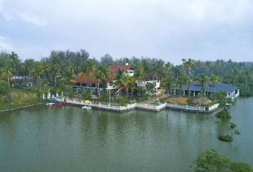 ホテル Indriya Sands