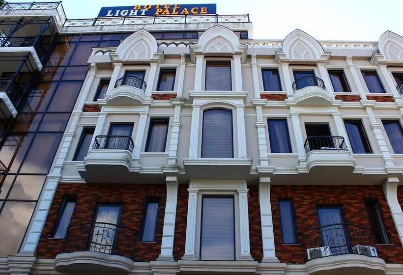 Hotel Light Palace