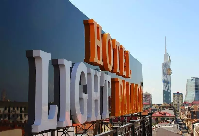 Hotel Light Palace