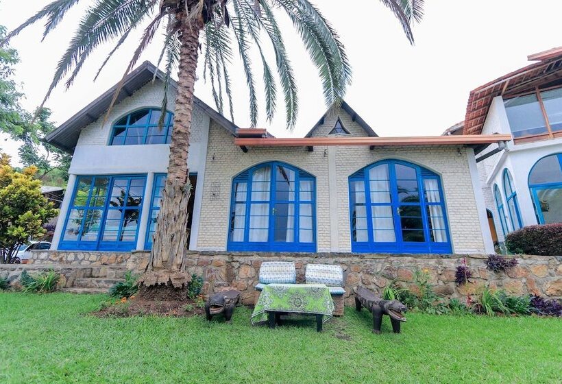 هتل Palm Garden Lodge