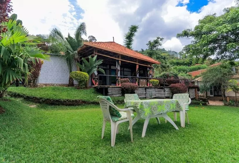 هتل Palm Garden Lodge