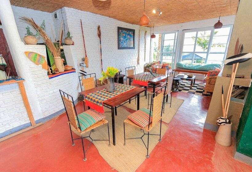 هتل Palm Garden Lodge