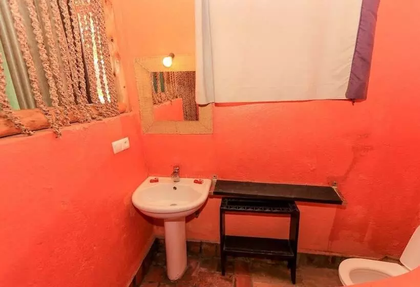 هتل Palm Garden Lodge