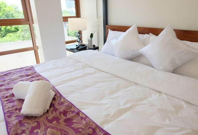 Hotel The Tavern Villas At  Orchid Gardens