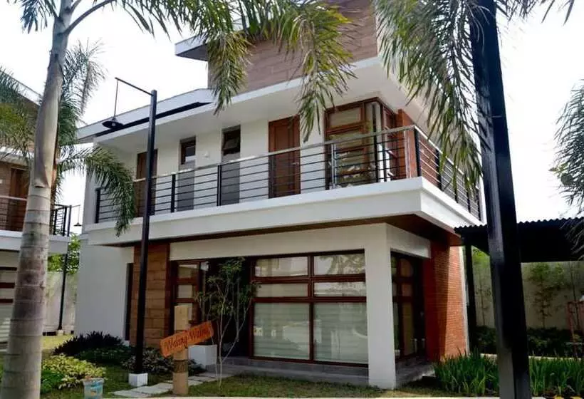 ホテル The Tavern Villas At  Orchid Gardens