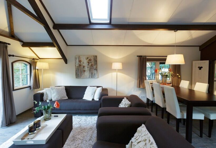 בית מלון כפרי Vrijrijck Vakantieparken – Ermelo