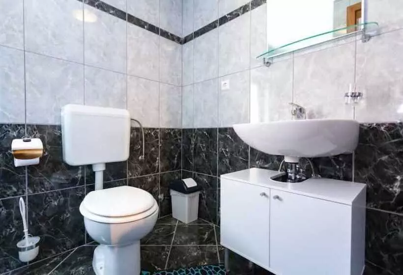 Maretsol Vacation House