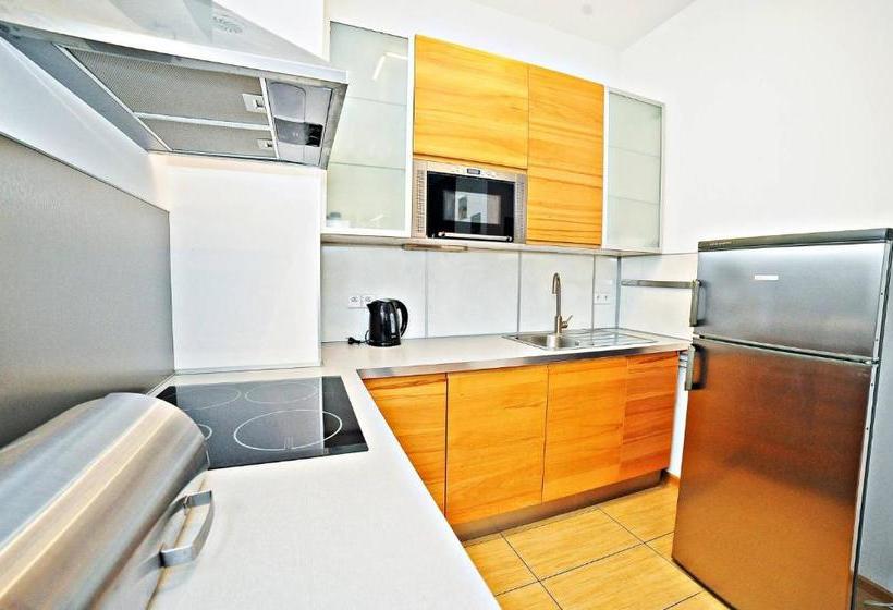 Dom & House Apartamenty Neptun Park