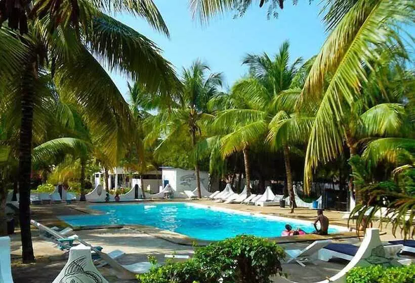 پانسیون Awalé Plage   Village Vacances