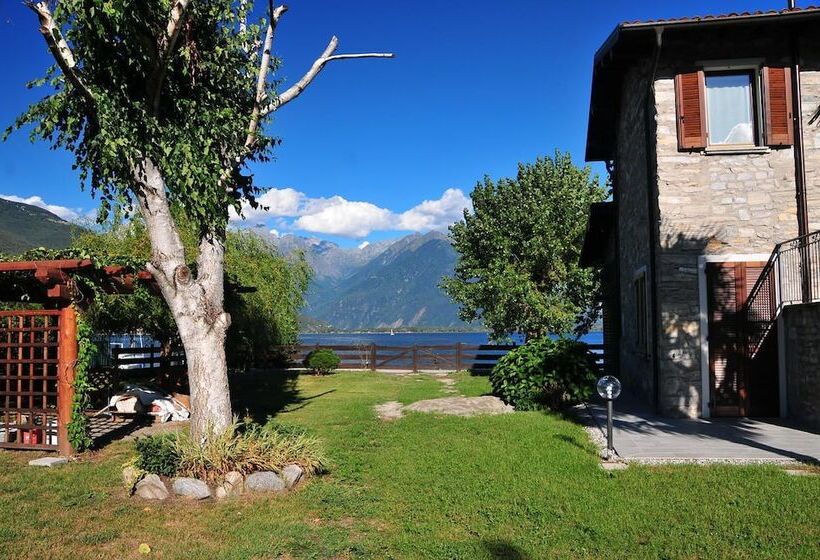 بنسيون Villa Carolina