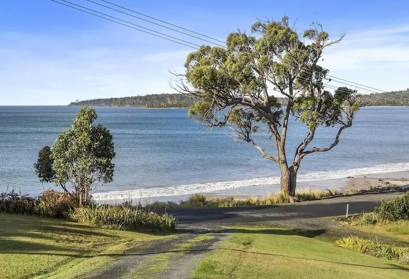 Summertime Beach Cottage