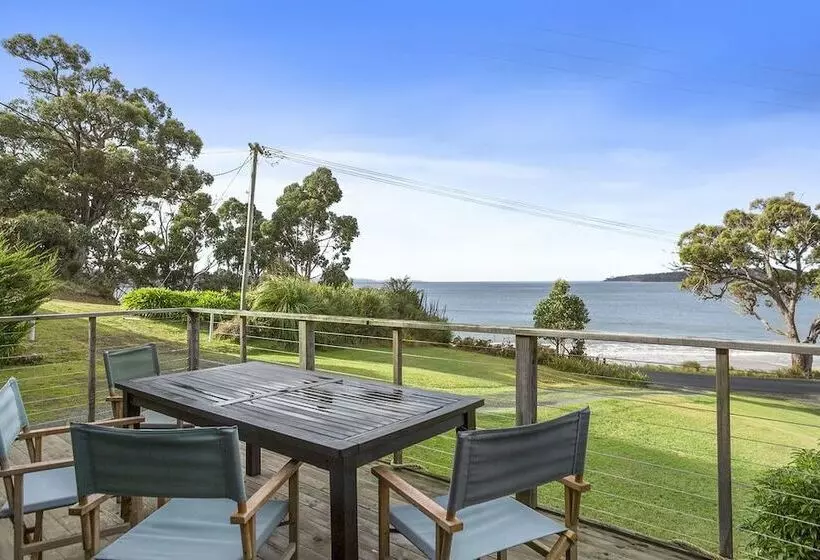 Summertime Beach Cottage