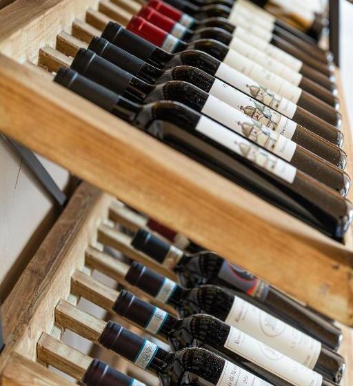 פונדק Domo 20 Hotel & Rooftop