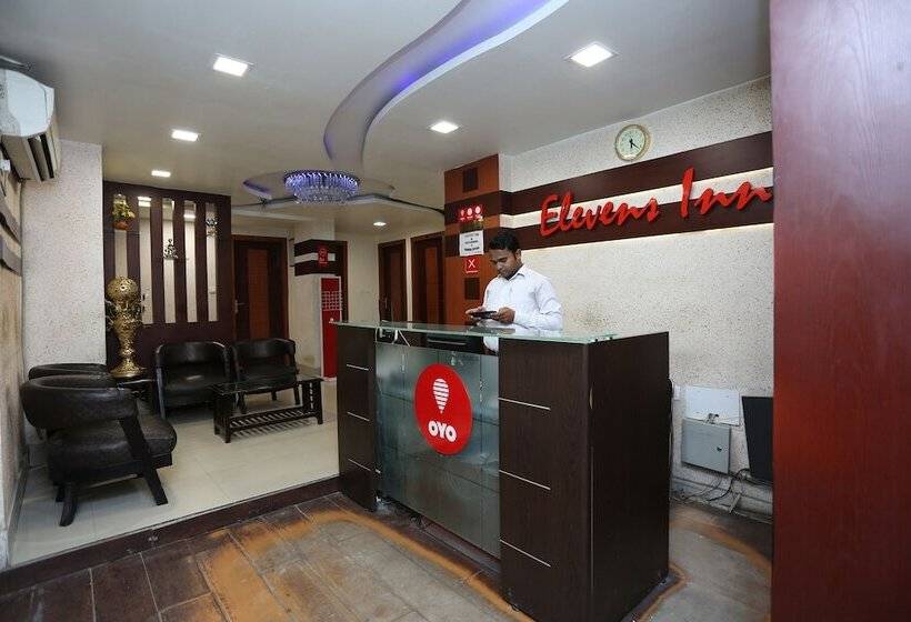 בית מלון כפרי Elevens Inn By Oyo Rooms