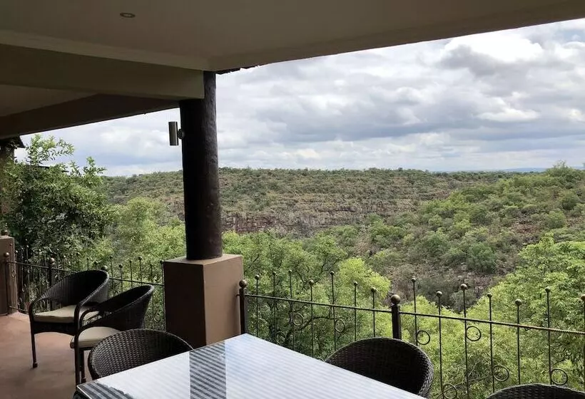 Hotelli Leopards Rock Bush Boutique