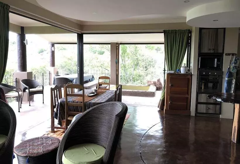 Hotelli Leopards Rock Bush Boutique