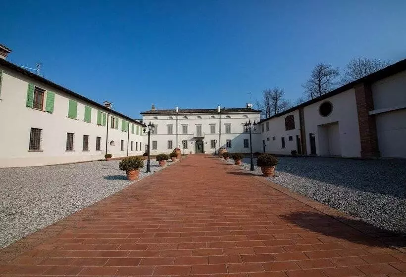 Hotelli Locanda Ca’ Rossa