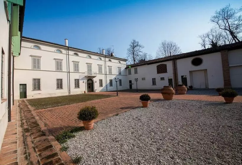 Hotelli Locanda Ca’ Rossa