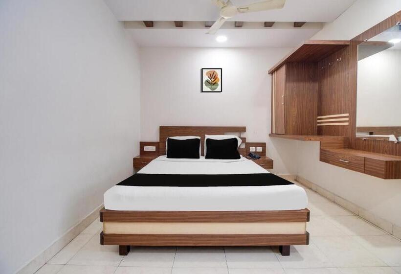 Super Hotel O Allipuram Near Railway Station