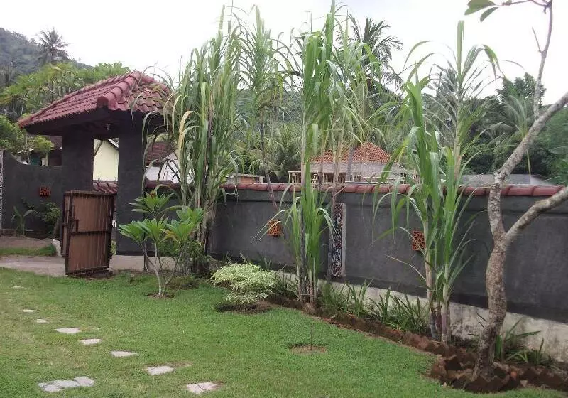 Majatalo Indah Homestay And Cooking Classes