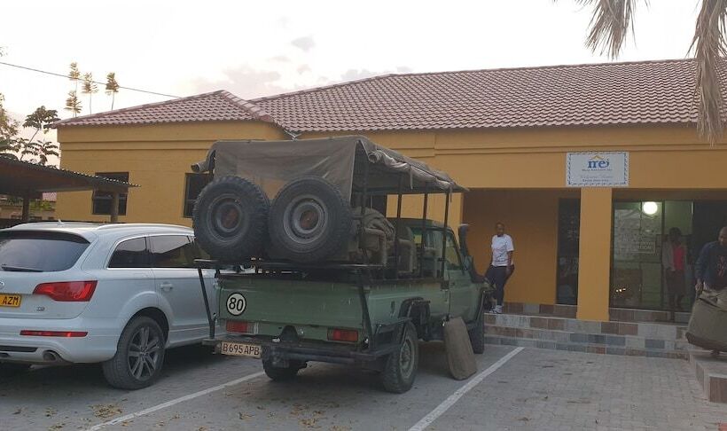 Пансион Maun Executive Inn