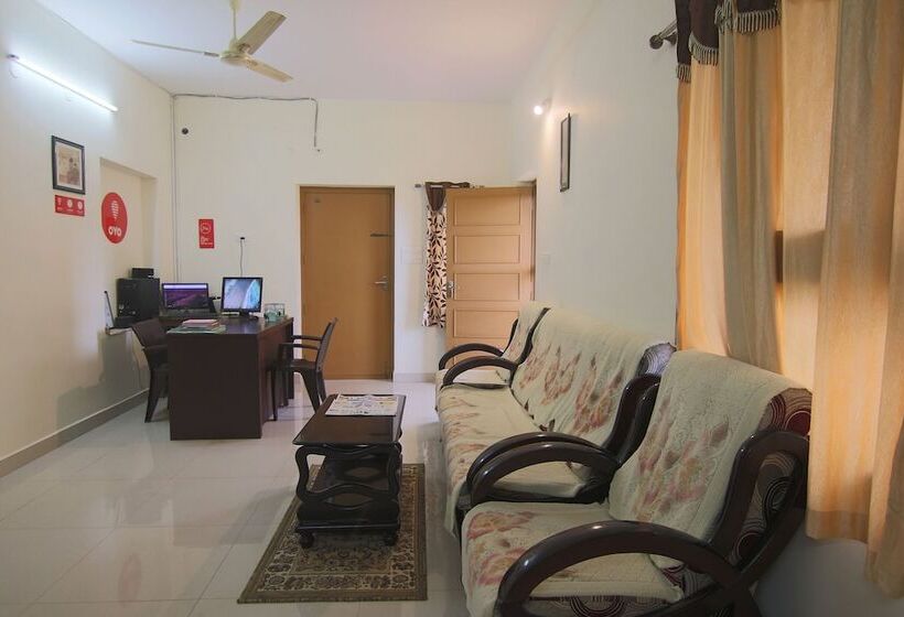 پانسیون Srk Guesthouse By Oyo Rooms