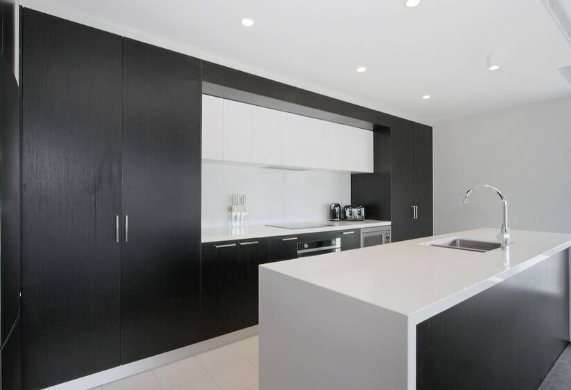 Accommodate Canberra The Pier