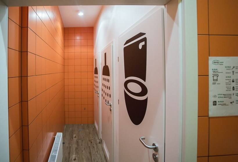 هاستل Safestay Warsaw Old Town