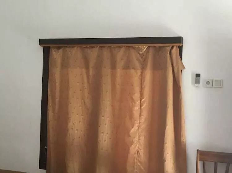 ベッドアンドブレックファースト Semeton Homestay