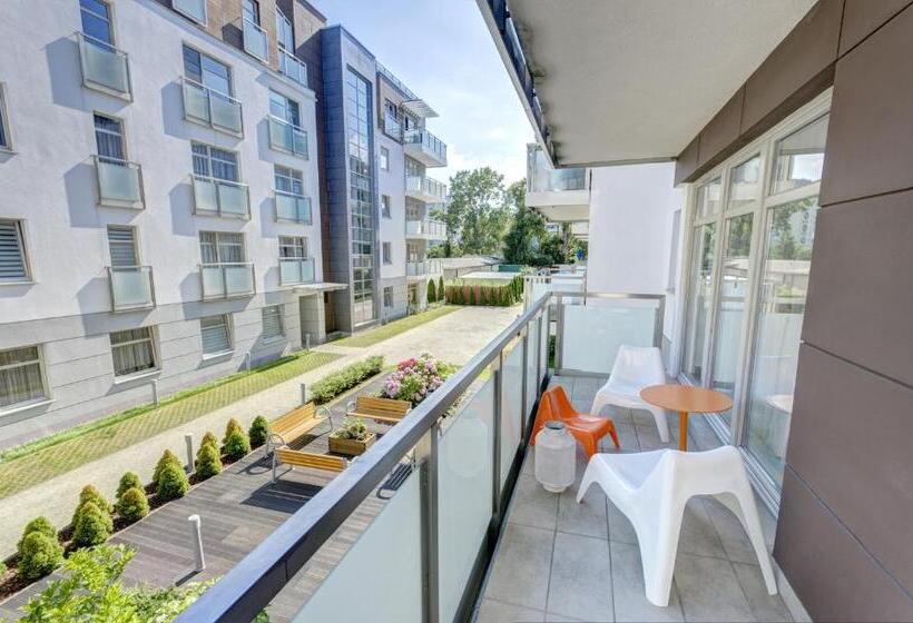 Dom & House Apartments   Marina Residence