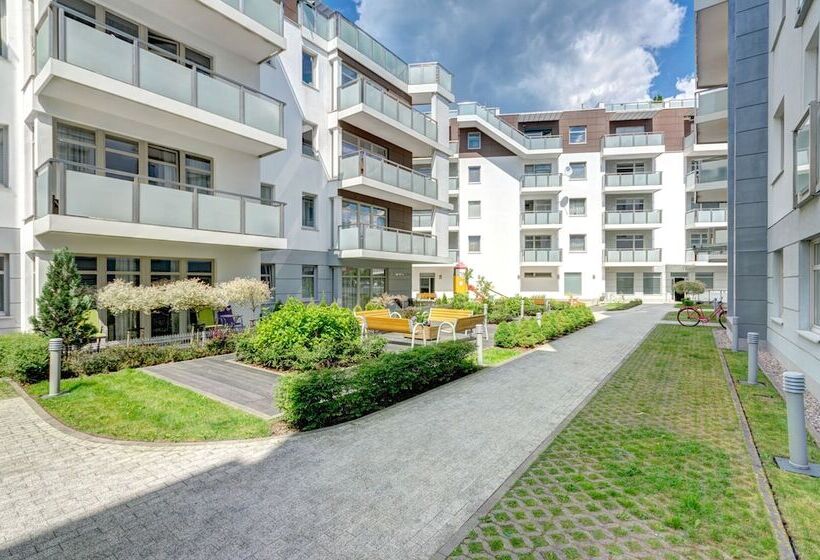 Dom & House Apartments   Marina Residence