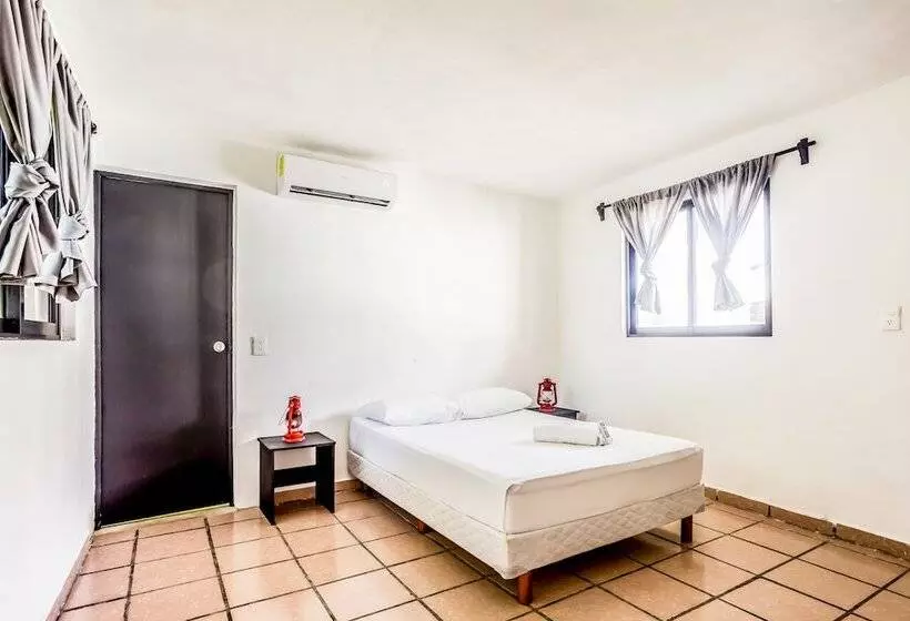 Hostel Babel