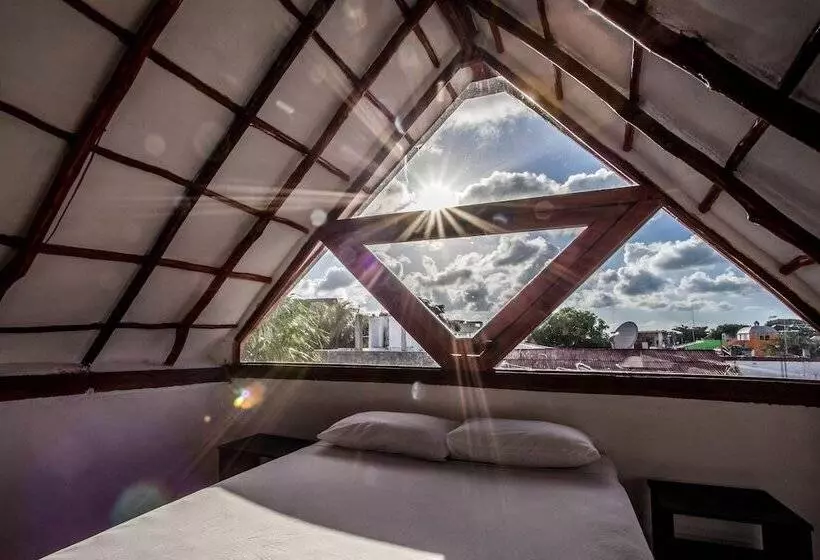 Hostel Babel