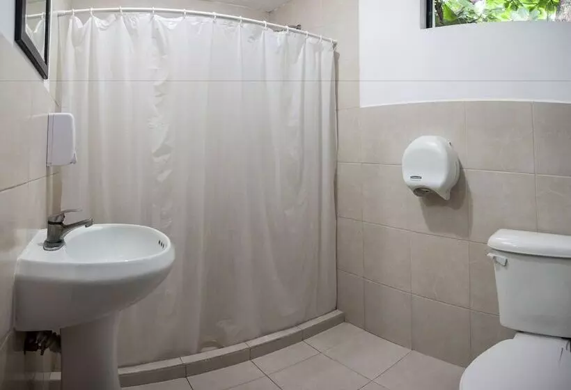 Hostel Babel