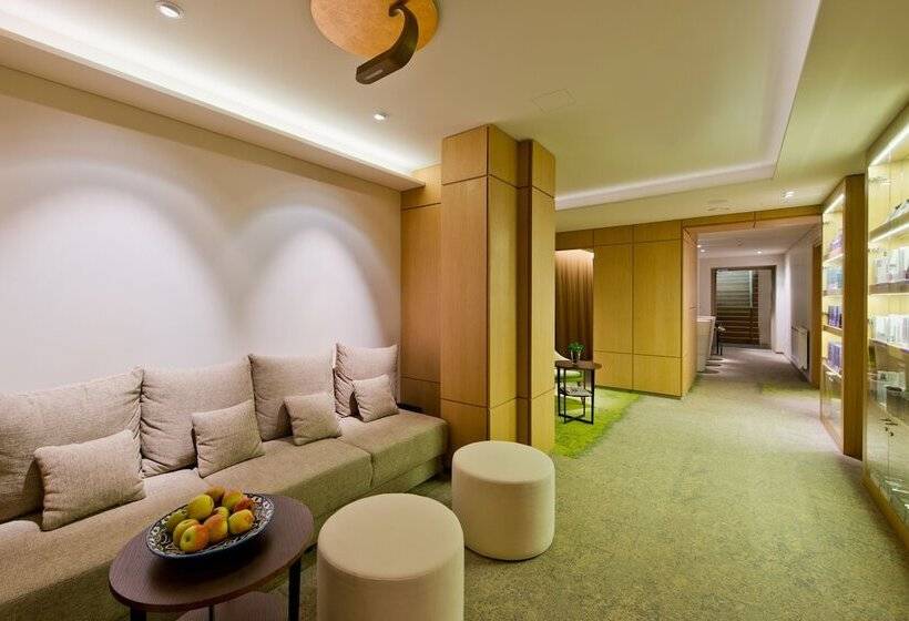 هتل Spa Vilnius Anykščiai