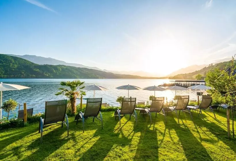 ホテル Villa Postillion Am See