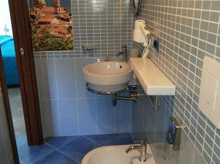 פנסיון B&b Elisa