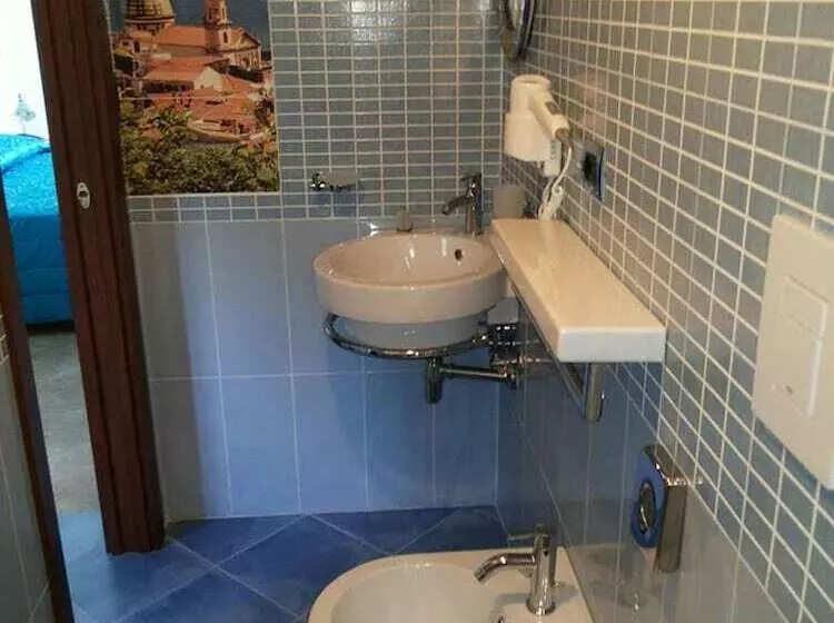 پانسیون B&b Elisa