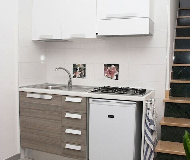 פנסיון B&b Elisa