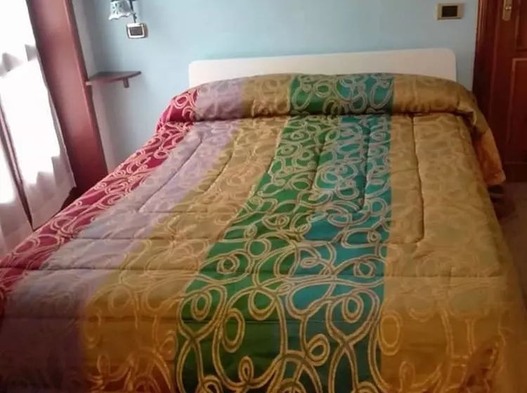 پانسیون B&b Elisa