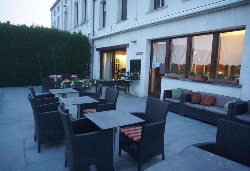 ペンション Le Chateau De Frankie Spas Saunas