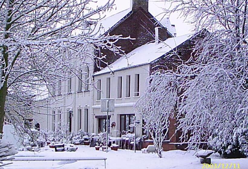 ペンション Le Chateau De Frankie Spas Saunas