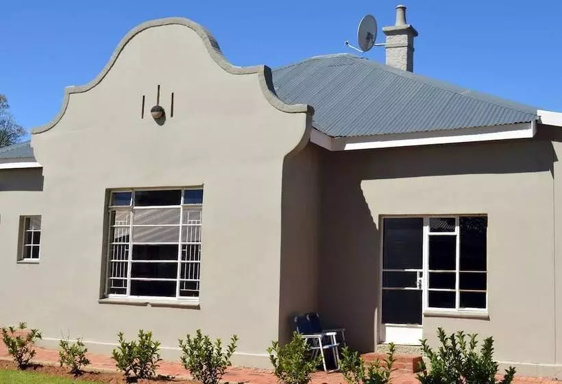 پانسیون Village Lodge Harrismith