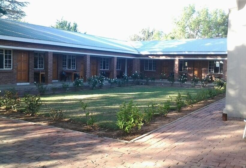 膳宿费 Village Lodge Harrismith