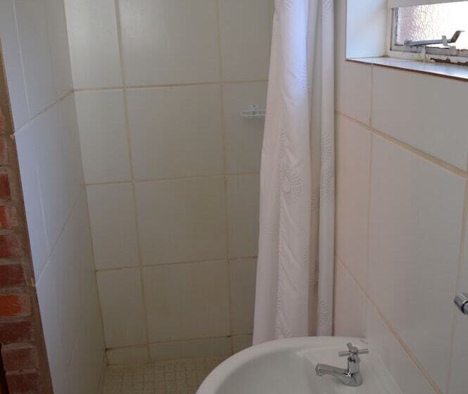 膳宿费 Village Lodge Harrismith