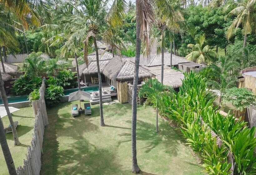 Slow Private Pool Villas